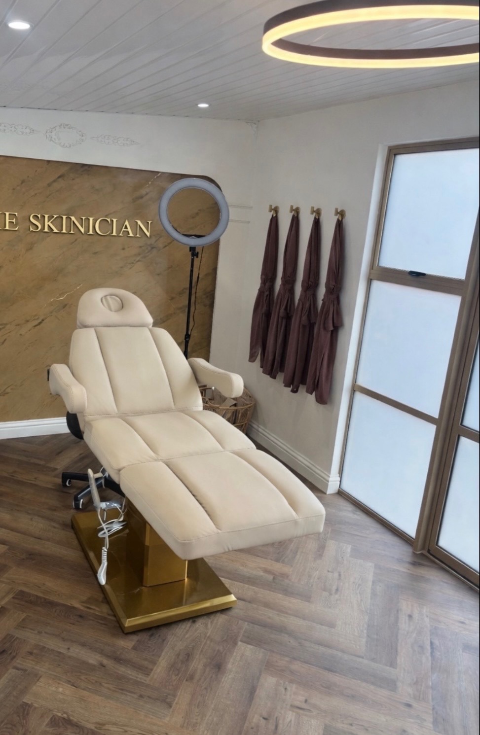 Close-up of the Long Pulse Solid State 1064 Nd:YAG laser at The Skinician, Preston